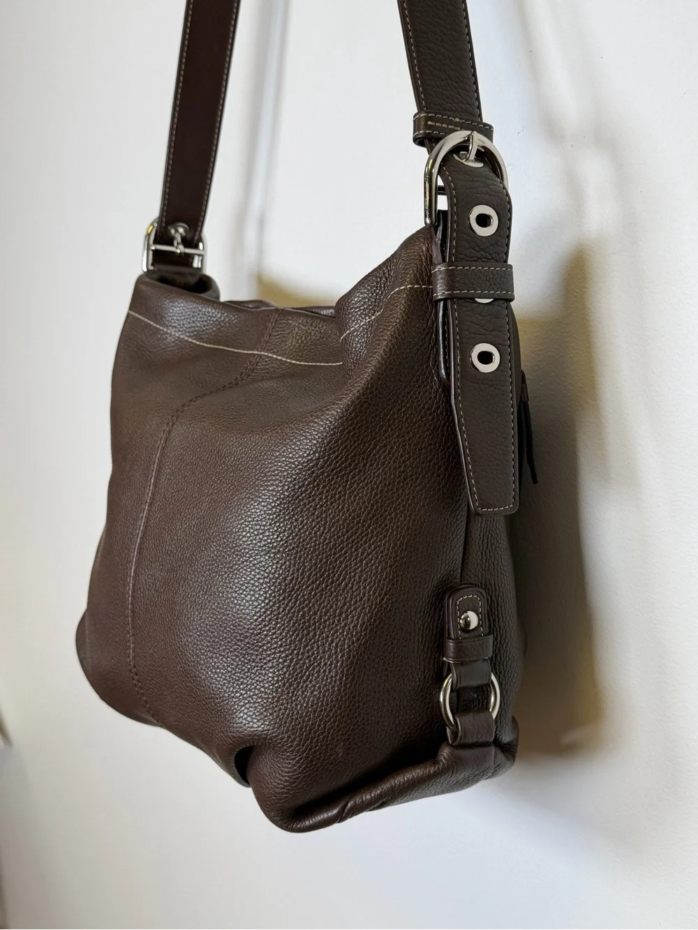 Coach Convertible Hobo/Shoulder/Crossbody Bag Timeless Brown Pebbled Leather